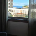 A Dream On The Cliff 丰沙尔