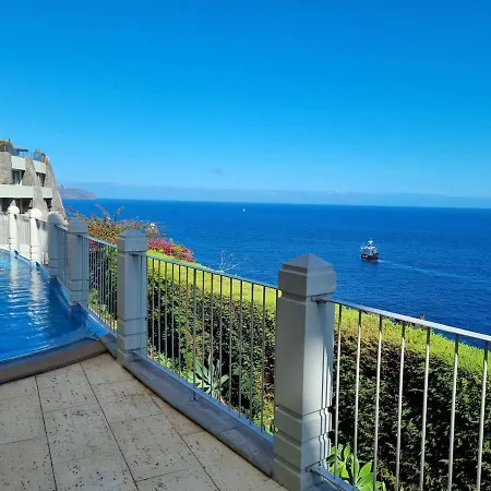 Apartment A Dream On The Cliff