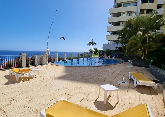 A Dream On The Cliff * Funchal (Madeira)